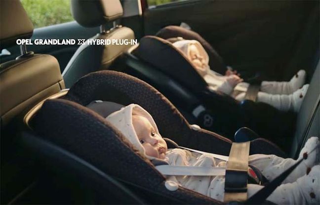 Opel Grandland X Hybrid4, fuoco alle polveri