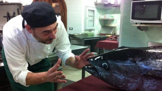 In Sardegna, a San Teodoro, pesce freschissimo senza pasticci