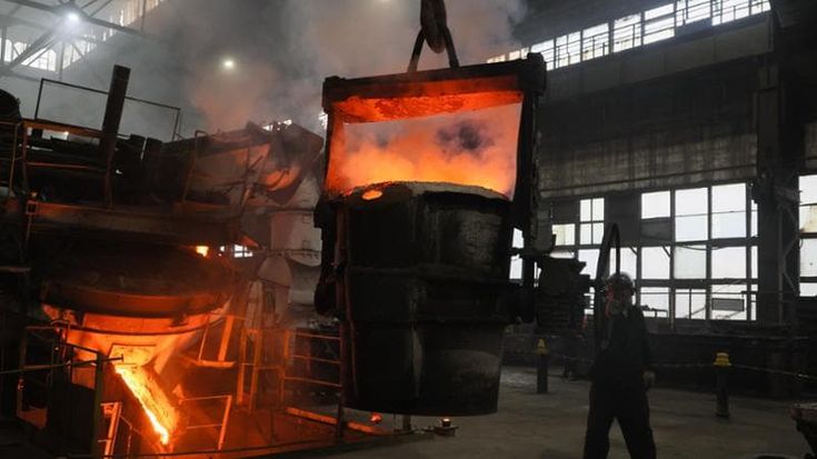 Cantieri a rischio, lavoro nei festivi: ecco il peso del caro bollette sulle aziende lombarde