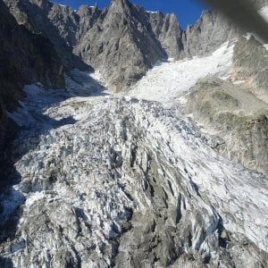 Nuovo crollo ieri sera nel ghiacciaio di Planpincieux,  sopra Courmayeur 