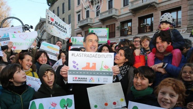 Beppe Sala passa con i Verdi europei, il sindaco spariglia e il Pd era avvisato: "Non cambia molto, gli restiamo fedeli"