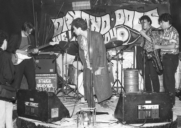 "Diamond Dogs", un libro sullo storico locale della Sanità, in presentazione al museo Madre
