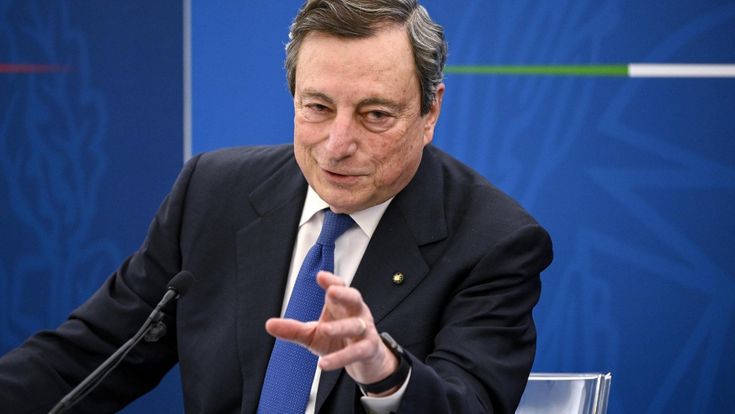 Covid, Draghi media sulle aperture: “Graduali ma irreversibili”. Si comincia il 3 maggio