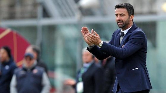 Panucci: "Stadi nuovi, giovani, lavoro nelle scuole, ma non è l'Italia è l'Albania..." 