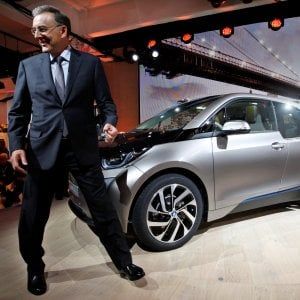 Bmw, svolta nel mondo dell'elettrico