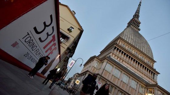 Tff a budget ridotto: film di apertura in tre sale e il cast si sposta da una all'altra per la presentazione