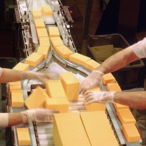 Produzione industriale, l'Italia ha perso il 22% dallo scoppio della crisi
