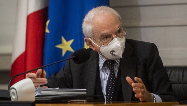 Perché è stato bocciato il referendum sull'eutanasia. Amato: "Impugnate la legge"