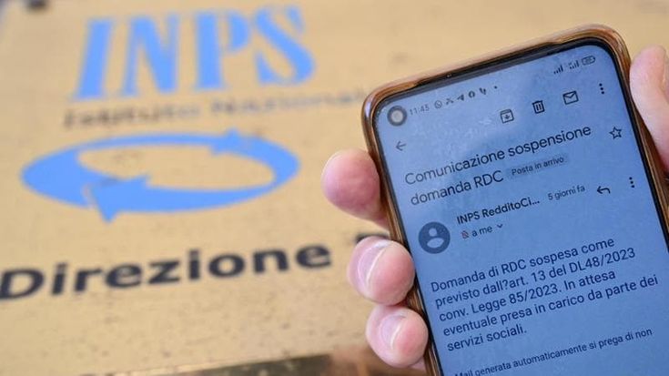 Addio al Reddito e nuovi sussidi: cortina di fumo sui numeri