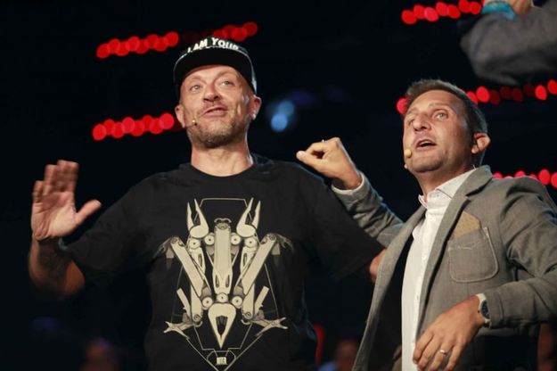 Giffoni, Max Pezzali aggredito dal Trio Medusa per un bacio sulla bocca
