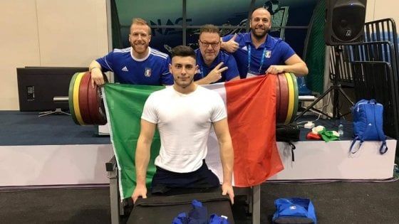 Potenza, solleva 170 chili: nuovo record mondiale per l'atleta paralimpico Donato Telesca