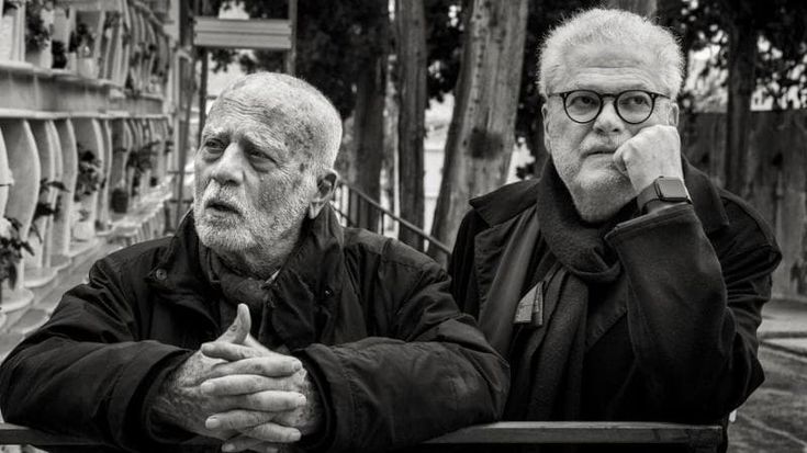 Scianna, il fotografo fotografato. Minetti al tempo del razzismo