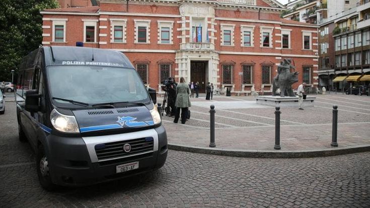 Neomamma licenziata per aver dormito in pausa pranzo, il Tribunale di Varese le dà ragione