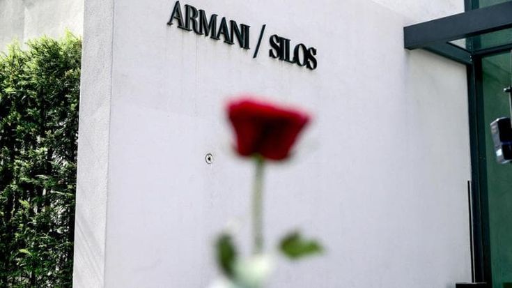 L’addio del popolo di Armani: “Il suo stile è per sempre”