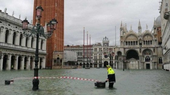 Dagli chef toscani 6500 euro per lo studentato di Venezia devastato dall'acqua alta 