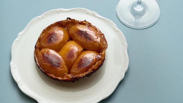 La ricetta perfetta: Tatin di crescia sfogliata e mele di Davide Di Fabio