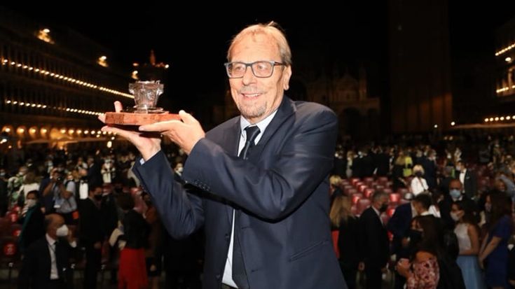 Che bello il “Fubbàll” di una volta. Le storie di calcio di Remo Rapino
