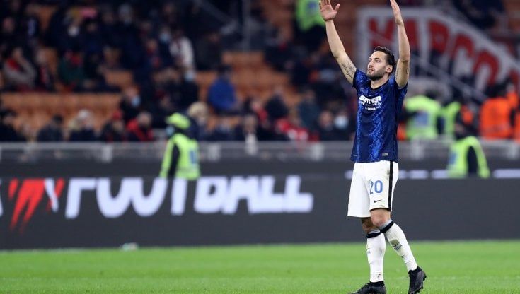 Inter, il carattere di Calhanoglu e il rigore strappato a Lautaro