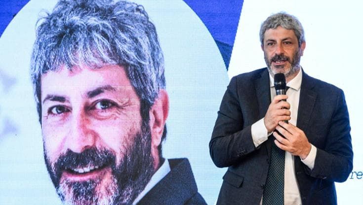 Fico chiama Fiorello: "La Campania si trova in Basilicata?". Lo showman: “Lei meglio di noi”