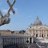 Summit vaticano sulla famiglia, il Papa invita anche due vescovi cinesi e i cardinali Usa anti-Trump