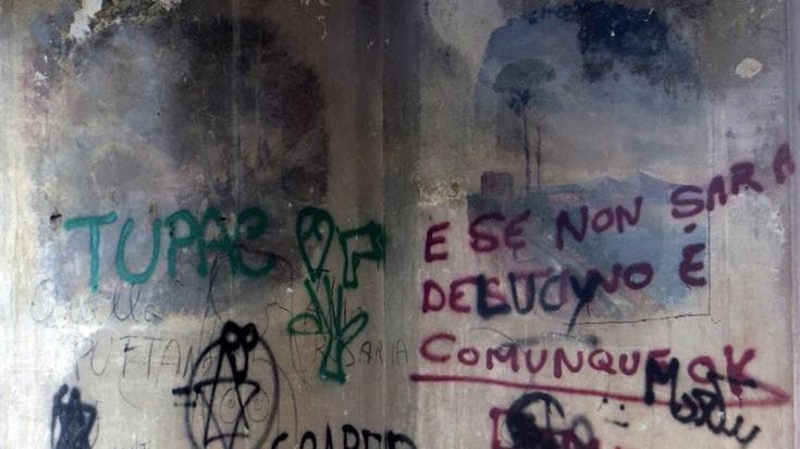Affreschi vandalizzati e rave party nelle antiche sale: così si dissipa la memoria dell’antico casino nel Nolano