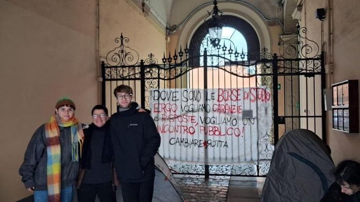 Studentati, bufera su Er.go: si dimette il direttore. Sgb: “Situazione caotica”