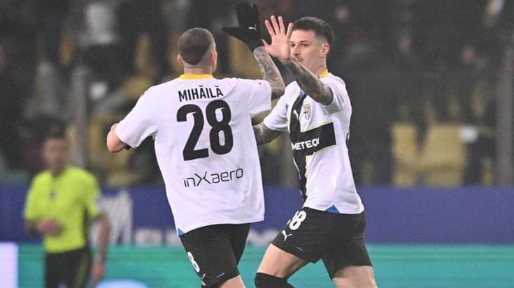 Serie B, Parma sempre più leader: Brescia ribaltato all’89’, decidono Man e Del Prato