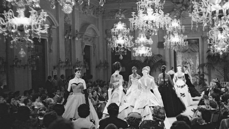 Settanta anni fa nella Sala Bianca la moda italiana conquistò il mondo