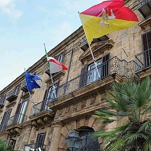 Regioni, spese del personale: la peggiore &egrave; la Sicilia, 15 volte il Trentino