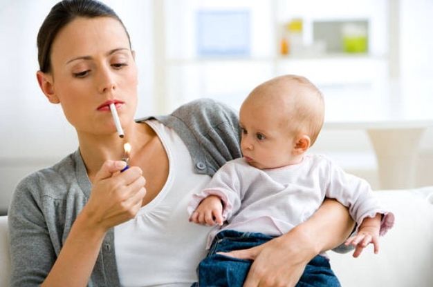 "Il fumo fa ingrassare, soprattutto quello passivo"