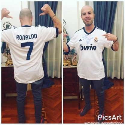 Cristiano Ronaldo regala la sua maglia al maestro Ferrigno
