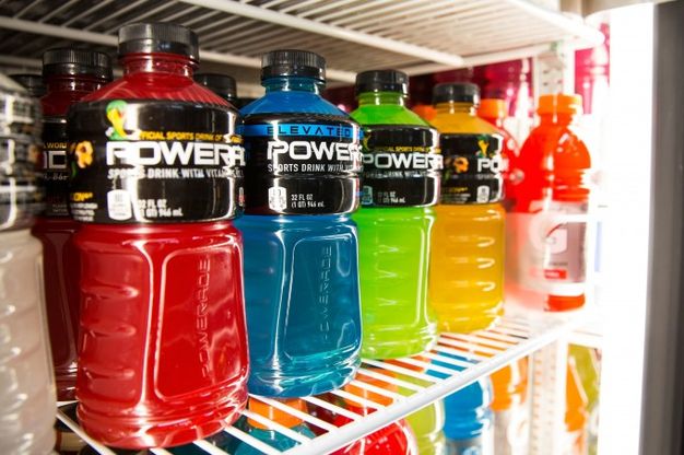 Coca-cola, rimosso l'ingrediente "pericoloso" dopo le proteste di una 17enne