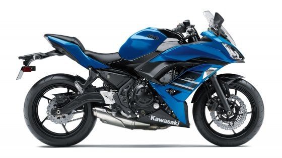 Rivoluzione Kawasaki: la Ninja diventa Tourer per chi ama viaggiare