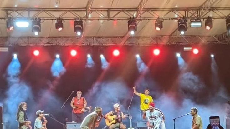 Musica in spiaggia, uno show lungo dodici ore a Mondello