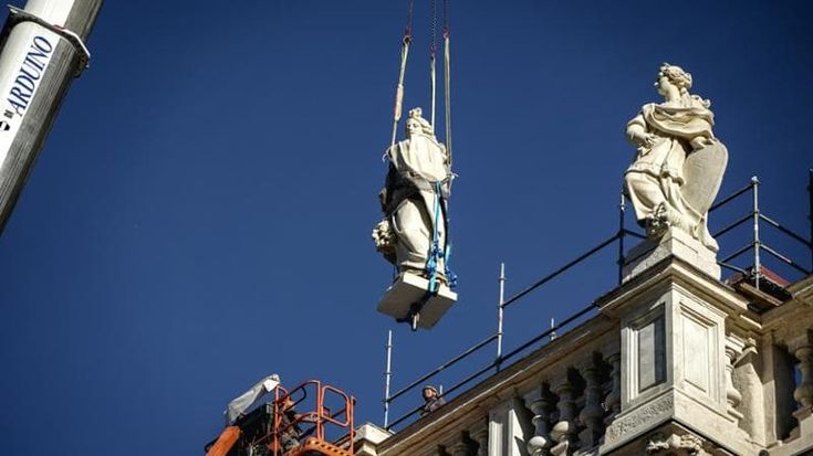 Sulla terrazza di Palazzo Madama tornano le statue del “Buon governo”