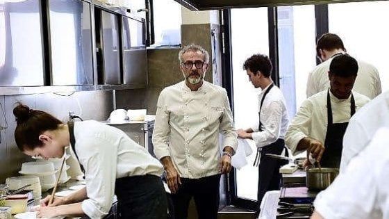 Massimo Bottura: "Un piatto a 50 centesimi, così con la cucina combatto la battaglia per la dignità"
