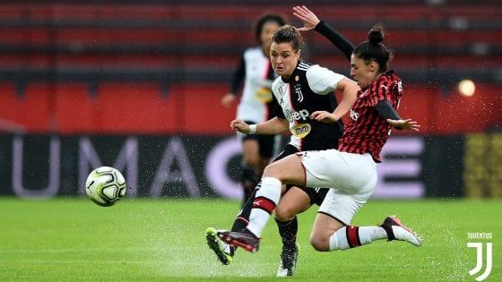 Calcio donne, il Milan al 93' evita la fuga della Juventus: il big match finisce 2-2
