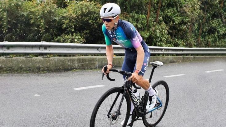 Doping, Miguel Angel Lopez prende quattro anni di squalifica: assunse un ormone durante il Giro 2022