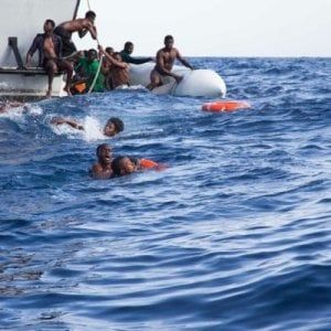 Migrazioni, l'appello: "L’Italia della Costituzione faccia sentire la propria voce"