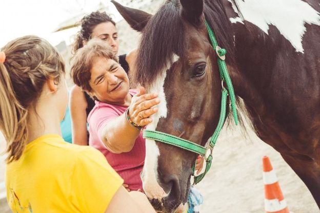 Ischia per la disabilità: a cavallo di Clarabella per abbattere le barriere