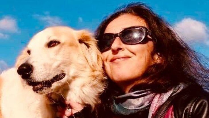 Donna muore improvvisamente, appello sui social per adottare il suo cane