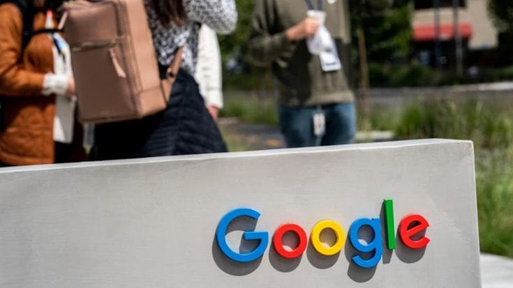 “Dalla lavatrice a un uovo, non sappiamo fare nulla senza chiedere a Google”: il nostro ritratto in 20 anni di ricerche
