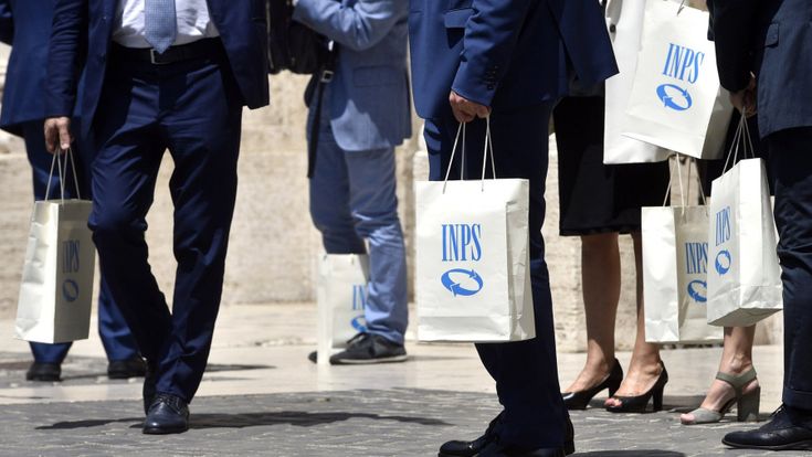 Sindacalisti in pensione con assegno anche triplo rispetto ai contributi