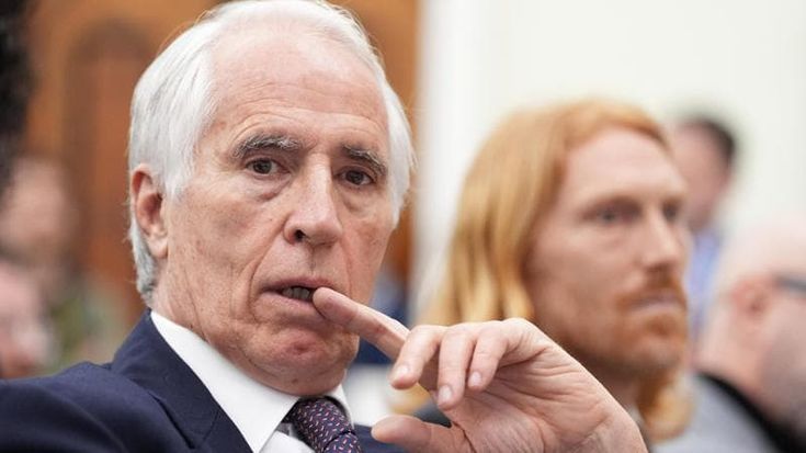Presidenza Figc, Aic e Assoallenatori si schierano con Malagò. Ma Abete non molla