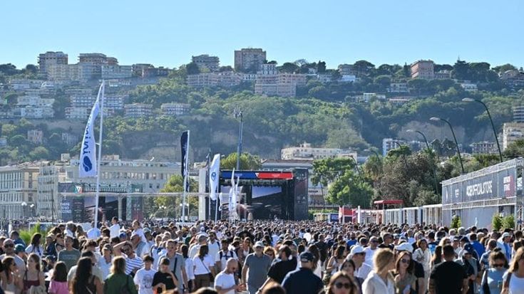 Coppa America, è boom: in 90 mila sul lungomare.Oggi finale con gare e musica