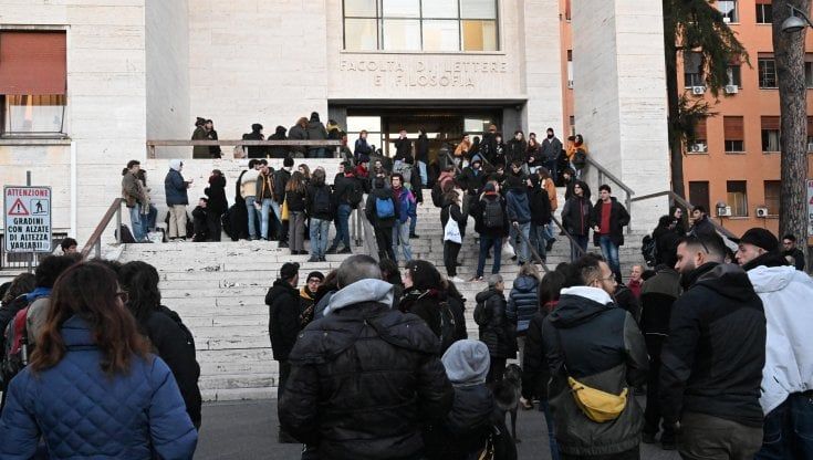 Tra gli studenti della Sapienza “al fianco di Alfredo”: paura, rabbia e tanti distinguo