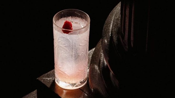 Ananas e tequila, ecco il drink dedicato a Gualtieri. “È frizzantino come lui”