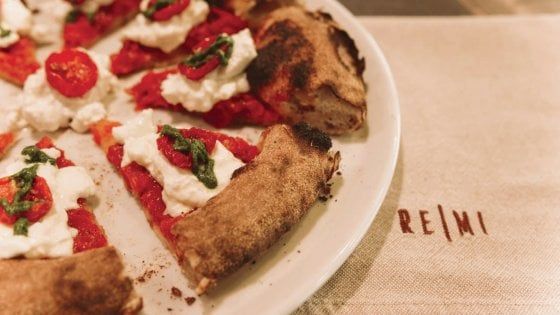 Tra impasti, Mediterraneo e colore: la  pizzeria ReMi a Sassari