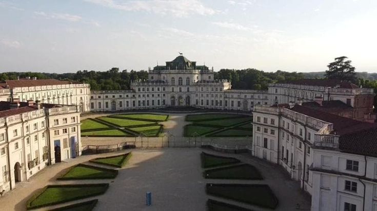 Stupinigi, dubbi sul futuro. Arriva anche uno studentato
