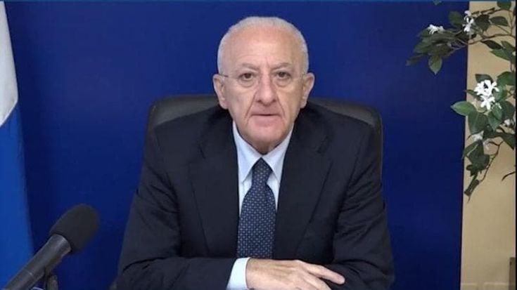 De Luca: “Il nuovo palazzo Regione si chiamerà ‘Il Faro’, sarà opera simbolo nel mondo”